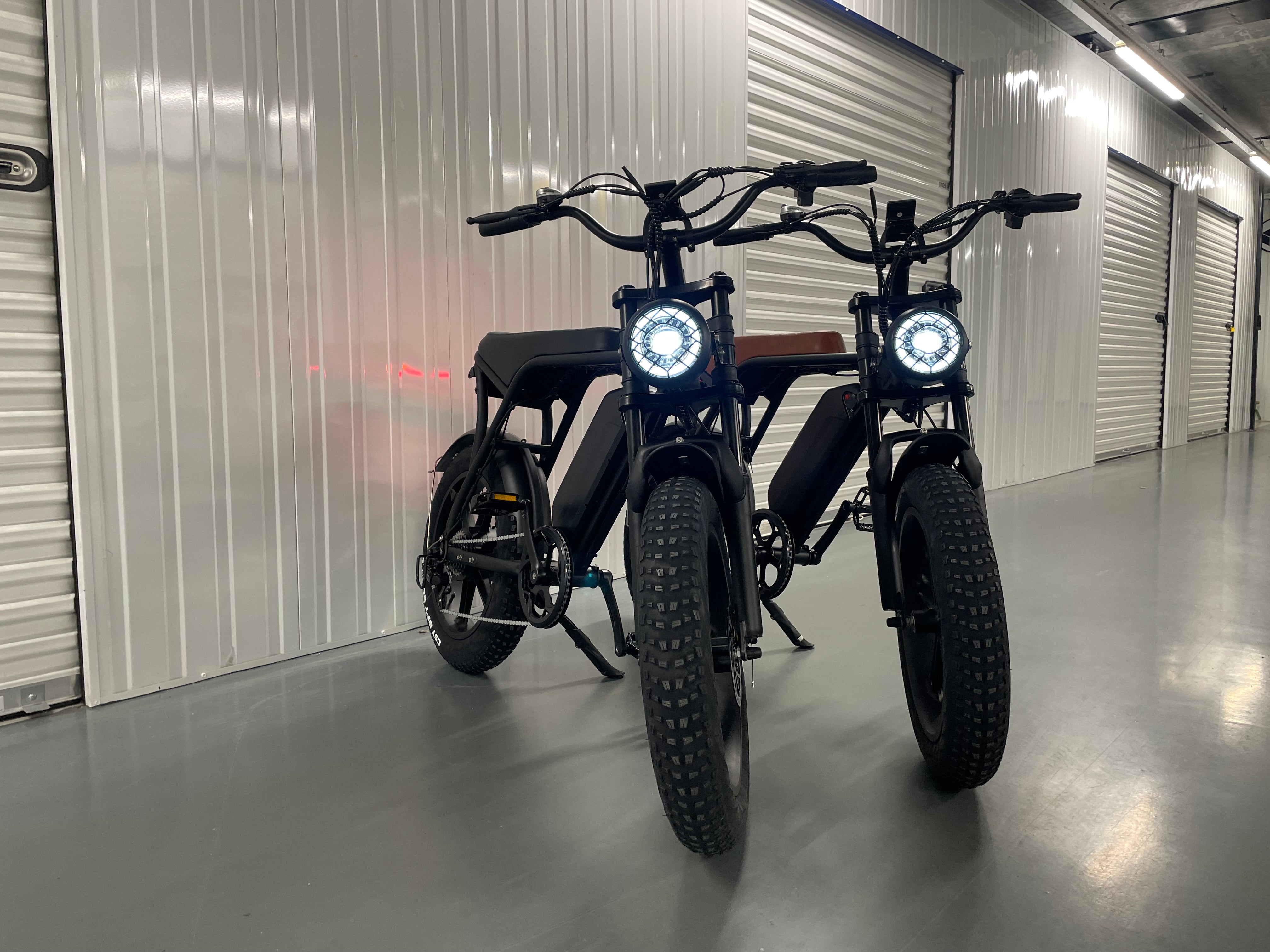 Het Verschil Tussen Fatbikes en E-bikes: Kiezen Tussen Avontuur en Elektrische ondersteuning