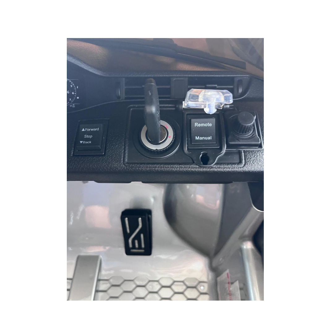 Kinderauto Range Rover Velar 12V met Afstandsbediening - Grijs, 1-persoons